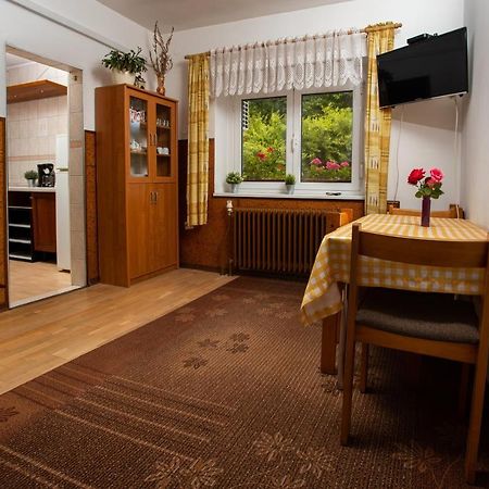 Guest House Ana.K Постойна Екстериор снимка